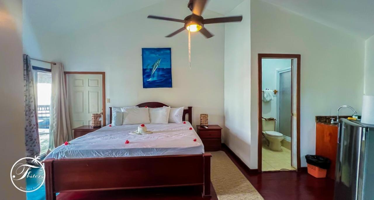 Fosters West Bay Resort 외부 사진