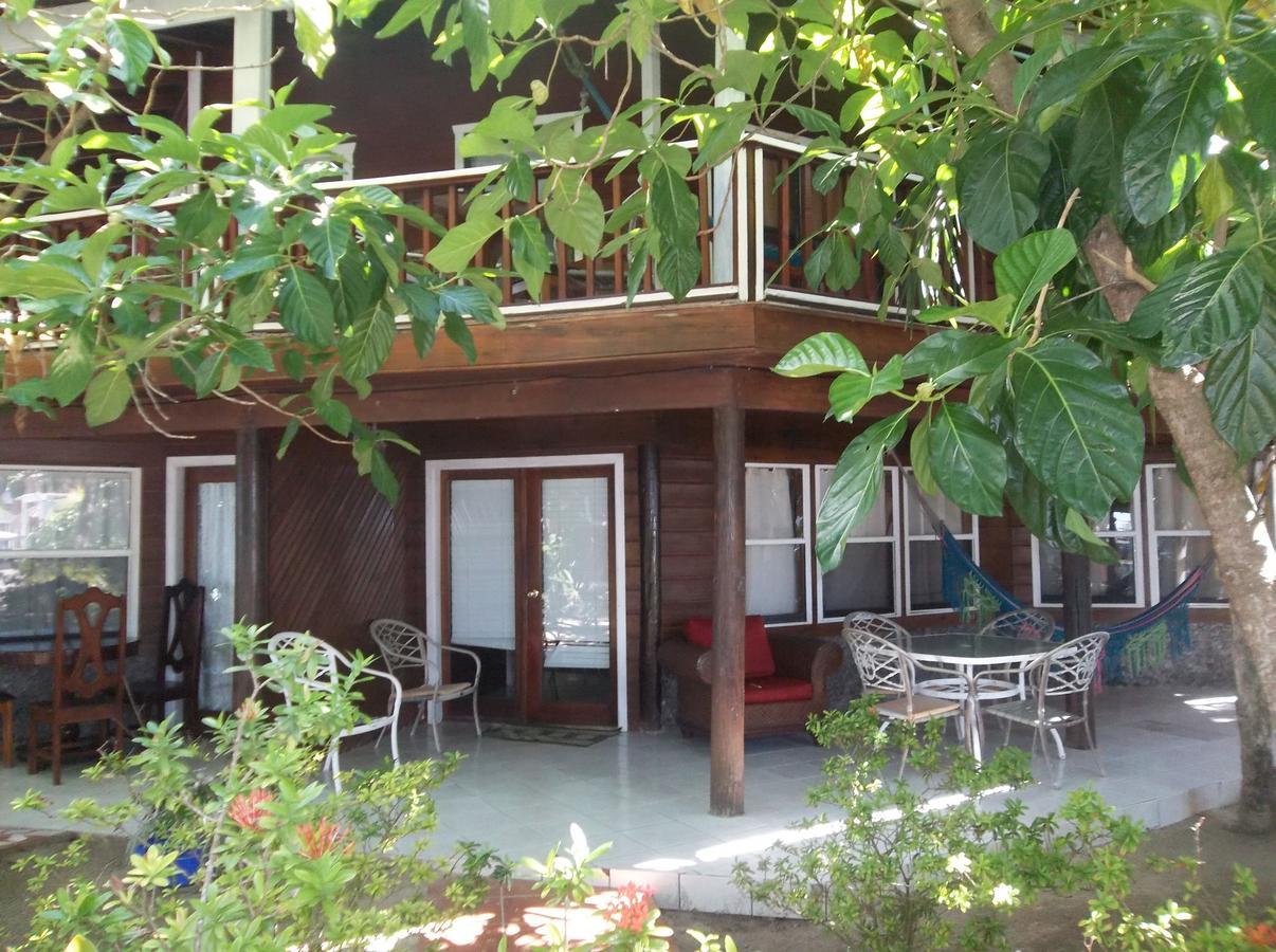 Fosters West Bay Resort 외부 사진