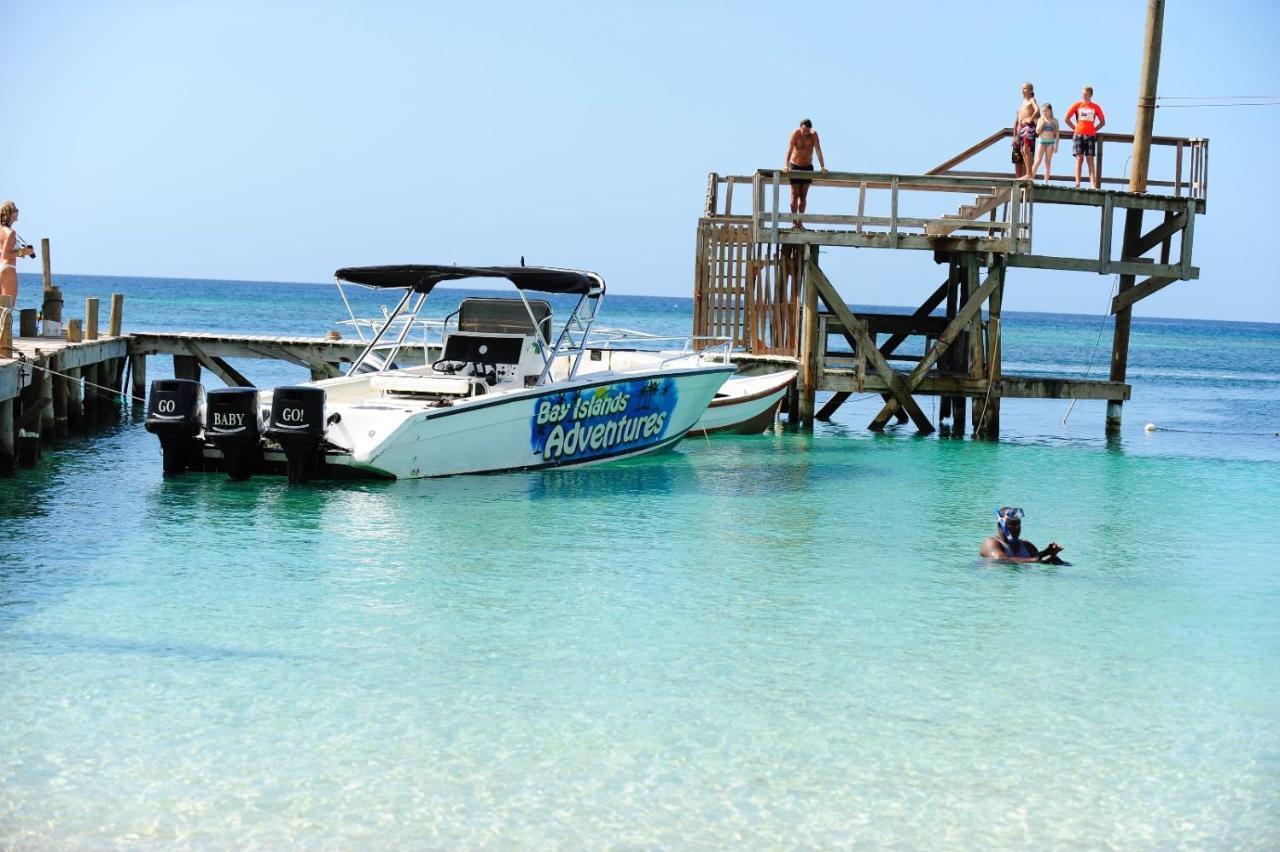 Fosters West Bay Resort 외부 사진